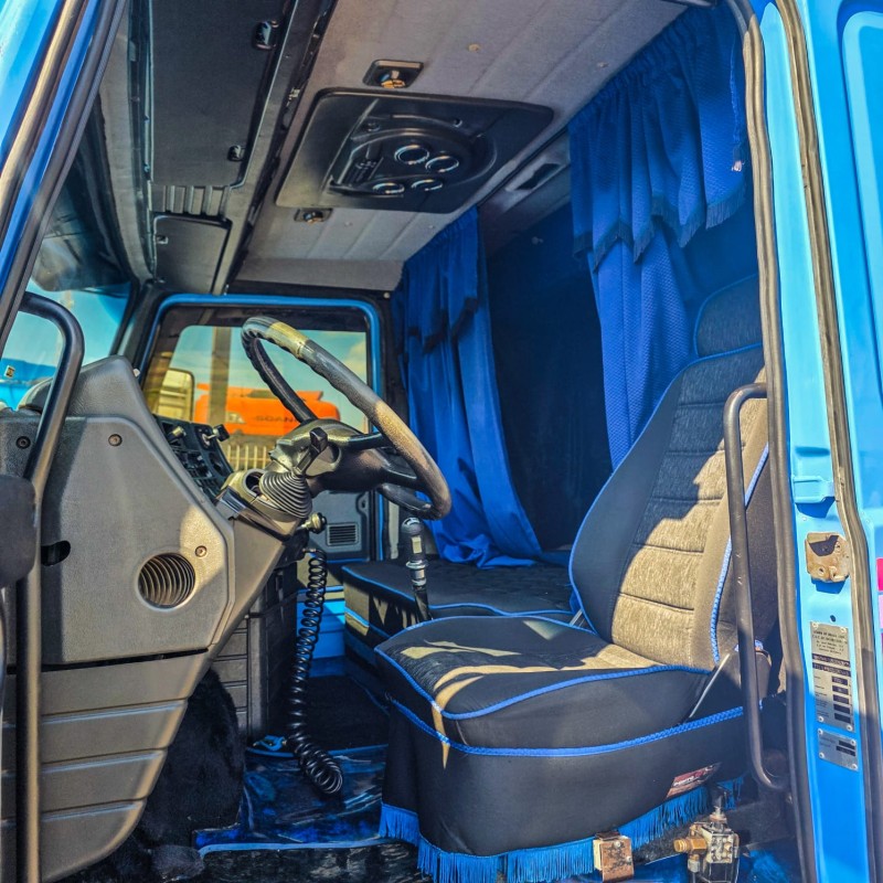 T-113 H 360 6X2 - 1998 - GARIBALDI