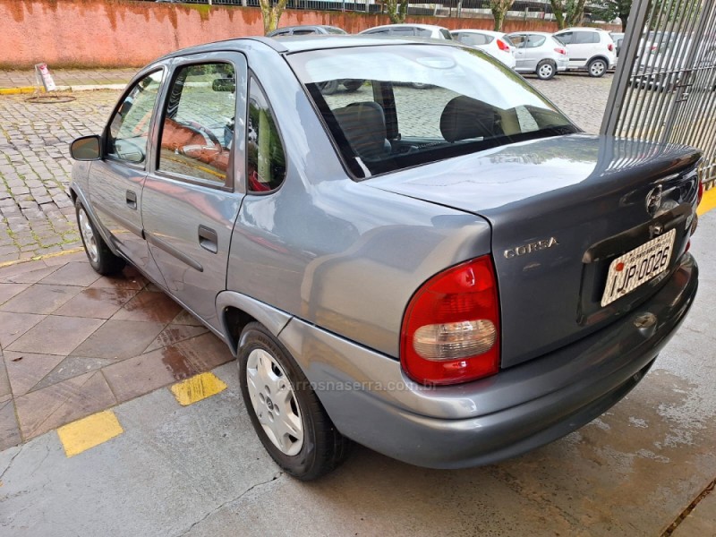 CORSA 1.0 MPFI VHC SEDAN 8V GASOLINA 4P MANUAL - 2001 - BENTO GONçALVES