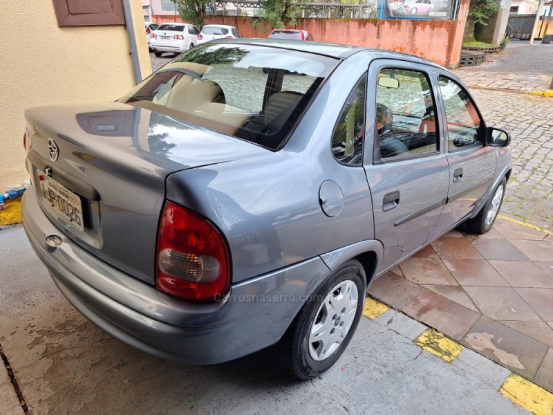 CORSA 1.0 MPFI VHC SEDAN 8V GASOLINA 4P MANUAL - 2001 - BENTO GONçALVES