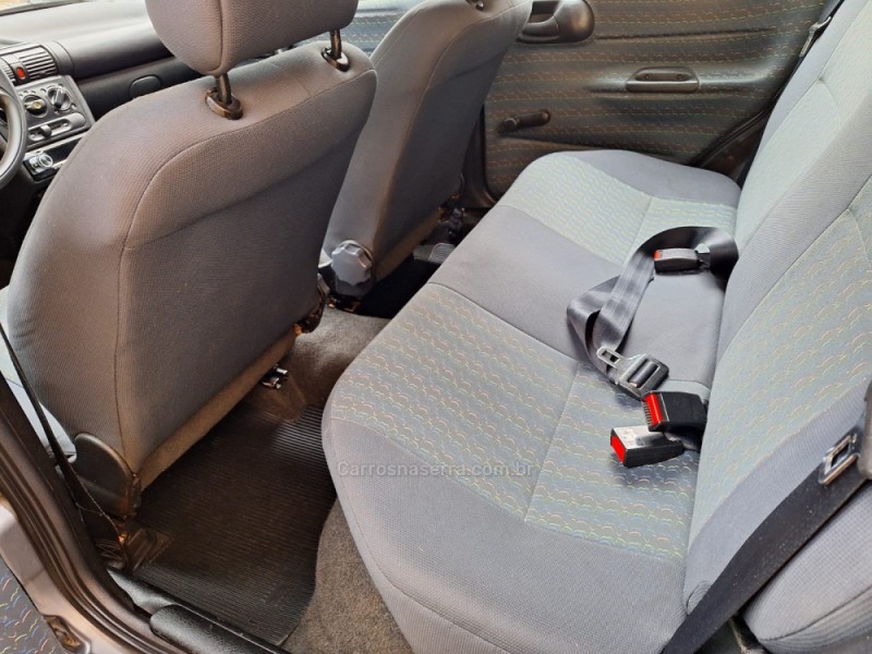 CORSA 1.0 MPFI VHC SEDAN 8V GASOLINA 4P MANUAL - 2001 - BENTO GONçALVES