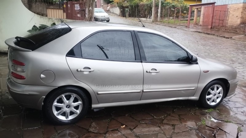 BRAVA 1.6 MPI ELX 16V GASOLINA 4P MANUAL - 2000 - CAXIAS DO SUL