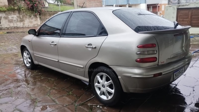 BRAVA 1.6 MPI ELX 16V GASOLINA 4P MANUAL - 2000 - CAXIAS DO SUL
