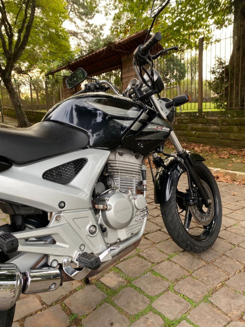 CBX 250 TWISTER  - 2007 - LAJEADO