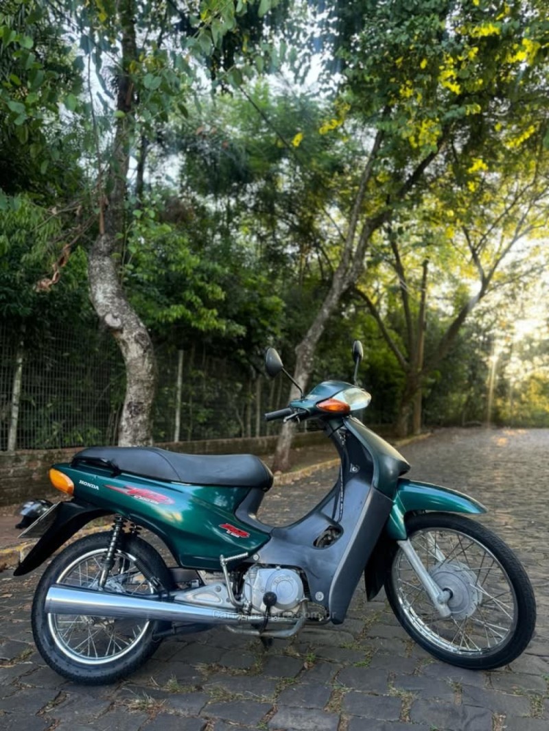 C 100 BIZ - 2004 - LAJEADO