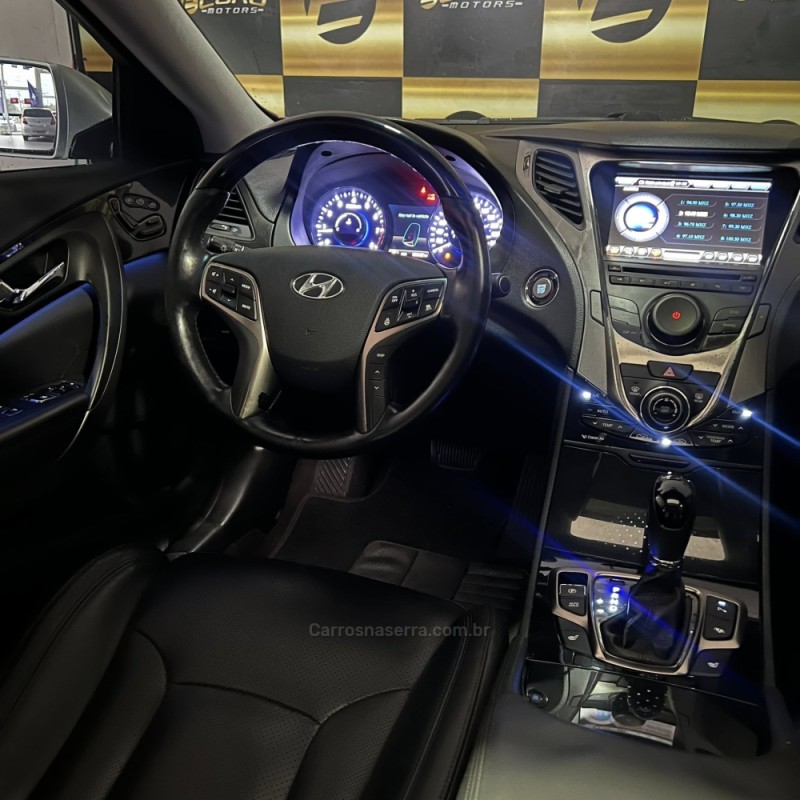 AZERA 3.0 MPFI GLS V6 24V GASOLINA 4P AUTOMÁTICO - 2014 - PORTãO