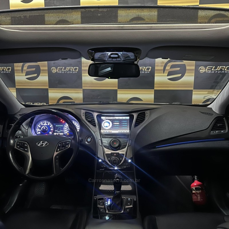 AZERA 3.0 MPFI GLS V6 24V GASOLINA 4P AUTOMÁTICO - 2014 - PORTãO