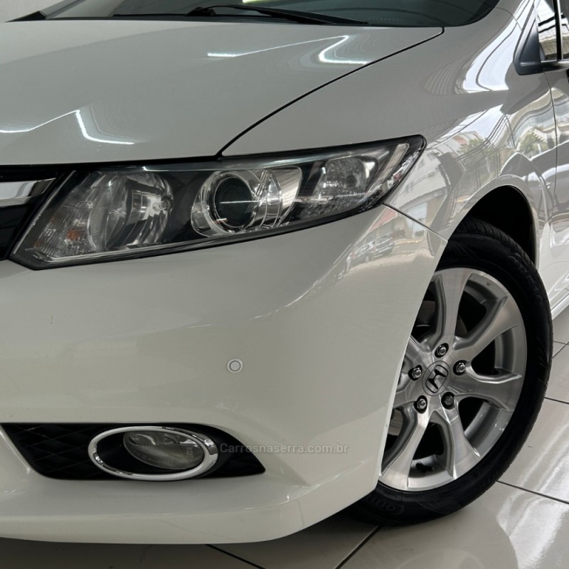CIVIC 2.0 EXR 16V FLEX 4P AUTOMÁTICO - 2014 - VACARIA
