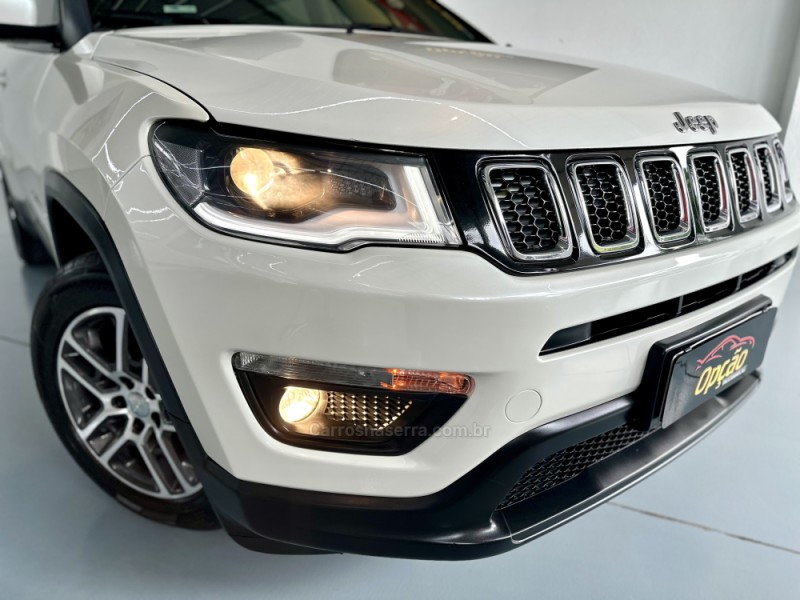 COMPASS 2.0 SPORT 4X2 16V GASOLINA 4P AUTOMÁTICO - 2020 - NOVO HAMBURGO