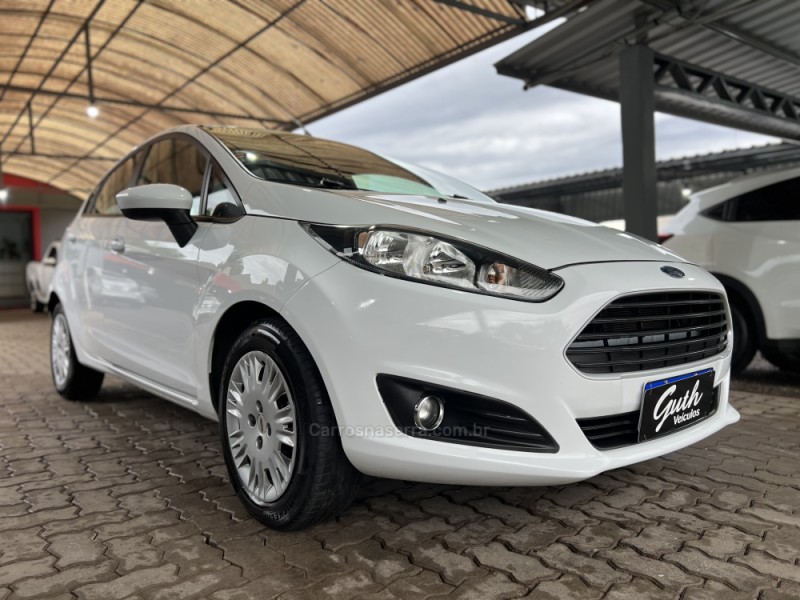 FIESTA 1.5 S HATCH 16V FLEX 4P MANUAL - 2014 - BOM PRINCíPIO