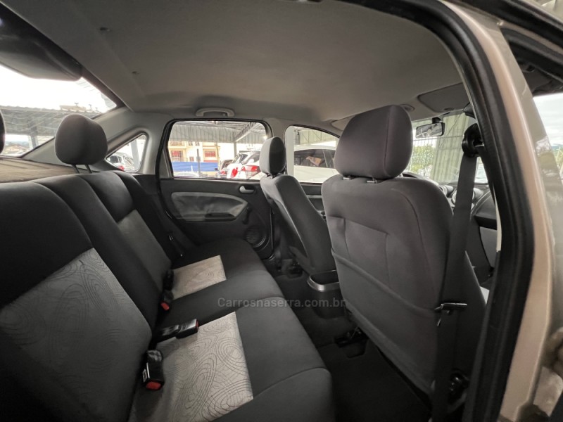 FIESTA 1.6 MPI CLASS SEDAN 8V FLEX 4P MANUAL - 2008 - BOM PRINCíPIO