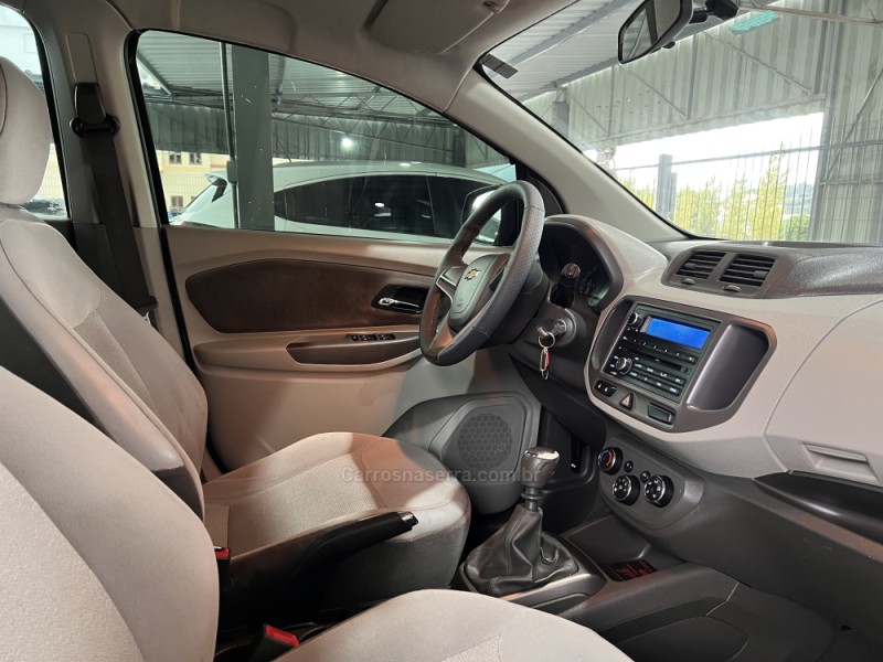 SPIN 1.8 LTZ 8V FLEX 4P MANUAL - 2013 - BOM PRINCíPIO