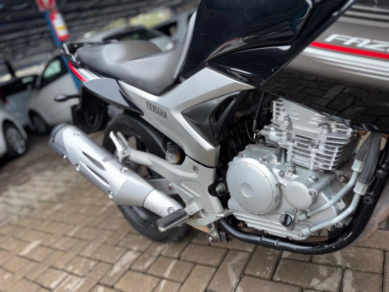 FAZER YS 250 - 2015 - CANELA