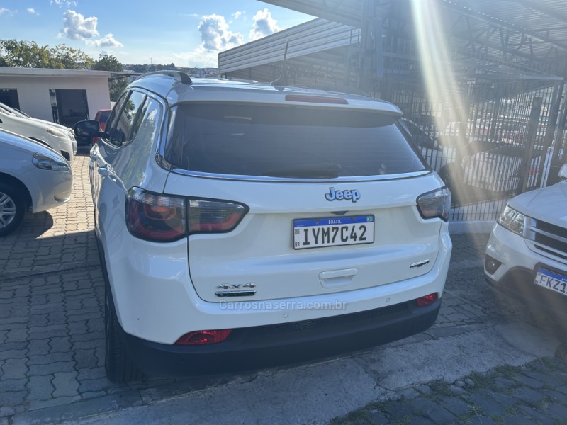 COMPASS 2.0 16V DIESEL LONGITUDE 4X4 AUTOMÁTICO - 2018 - CAXIAS DO SUL