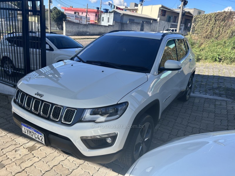 COMPASS 2.0 16V DIESEL LONGITUDE 4X4 AUTOMÁTICO - 2018 - CAXIAS DO SUL