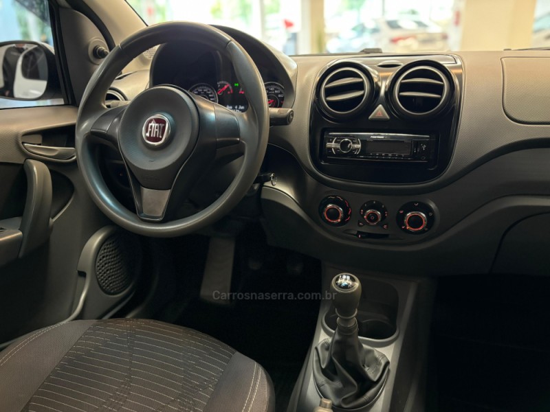 PALIO 1.4 MPI ATTRACTIVE 8V FLEX 4P MANUAL - 2016 - CARLOS BARBOSA