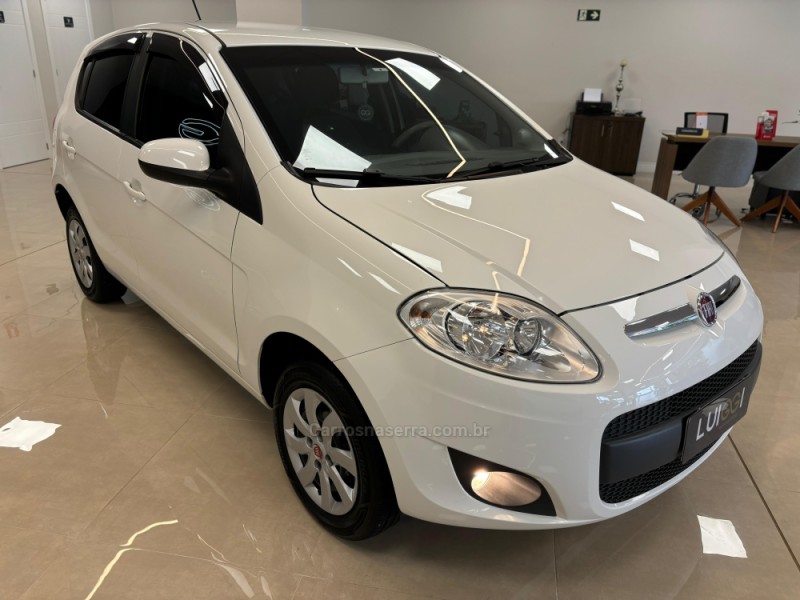 PALIO 1.4 MPI ATTRACTIVE 8V FLEX 4P MANUAL - 2016 - CARLOS BARBOSA