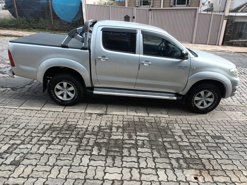 HILUX 2.7 SR 4X2 CD 16V GASOLINA 4P MANUAL - 2009 - BENTO GONçALVES