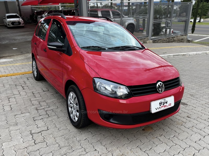 SPACEFOX 1.6 MI 8V FLEX 4P MANUAL - 2011 - FELIZ