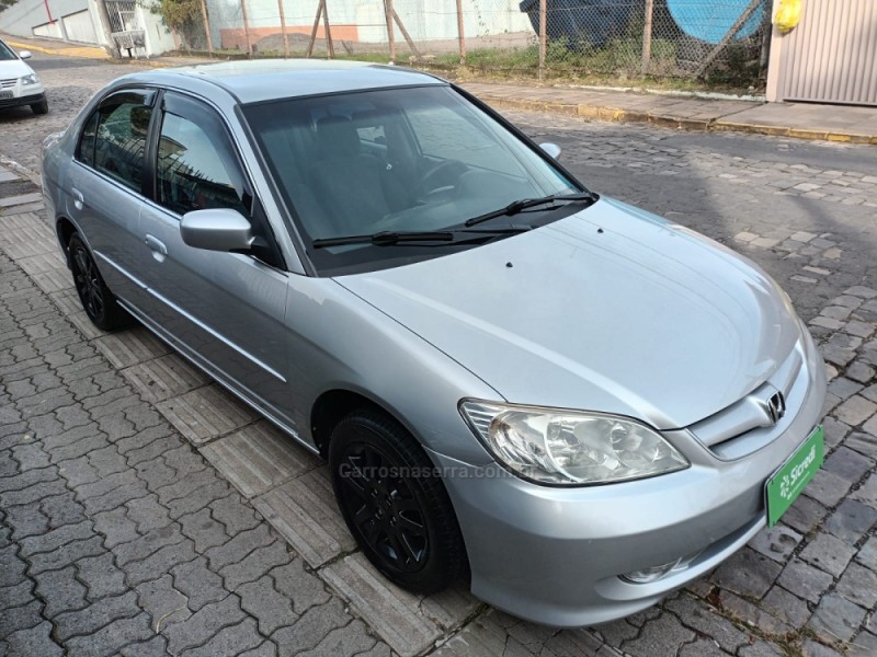 CIVIC 1.7 LX 16V GASOLINA 4P MANUAL - 2006 - BENTO GONçALVES
