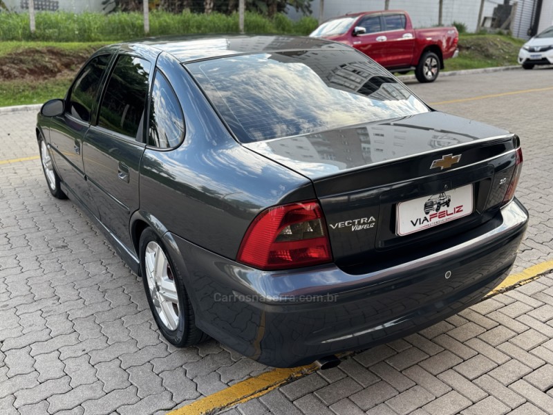 VECTRA 2.0 MPFI EXPRESSION 8V FLEX 4P MANUAL - 2005 - FELIZ