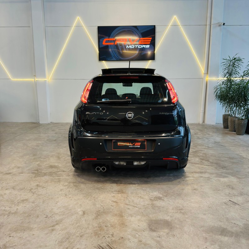 PUNTO 1.8 BLACKMOTION 16V FLEX 4P MANUAL - 2015 - CAXIAS DO SUL