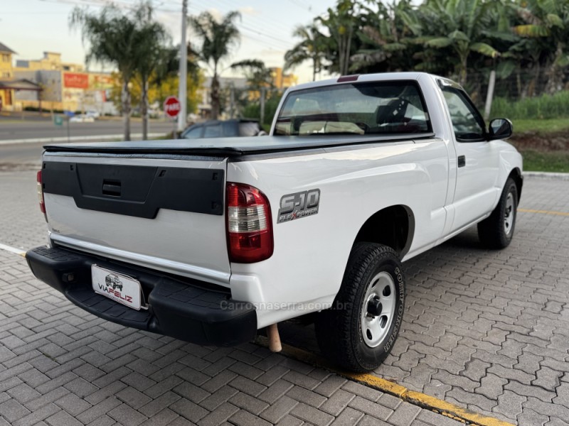 S10 2.4 MPFI ADVANTAGE 4X2 CS 8V FLEX 2P MANUAL - 2009 - FELIZ
