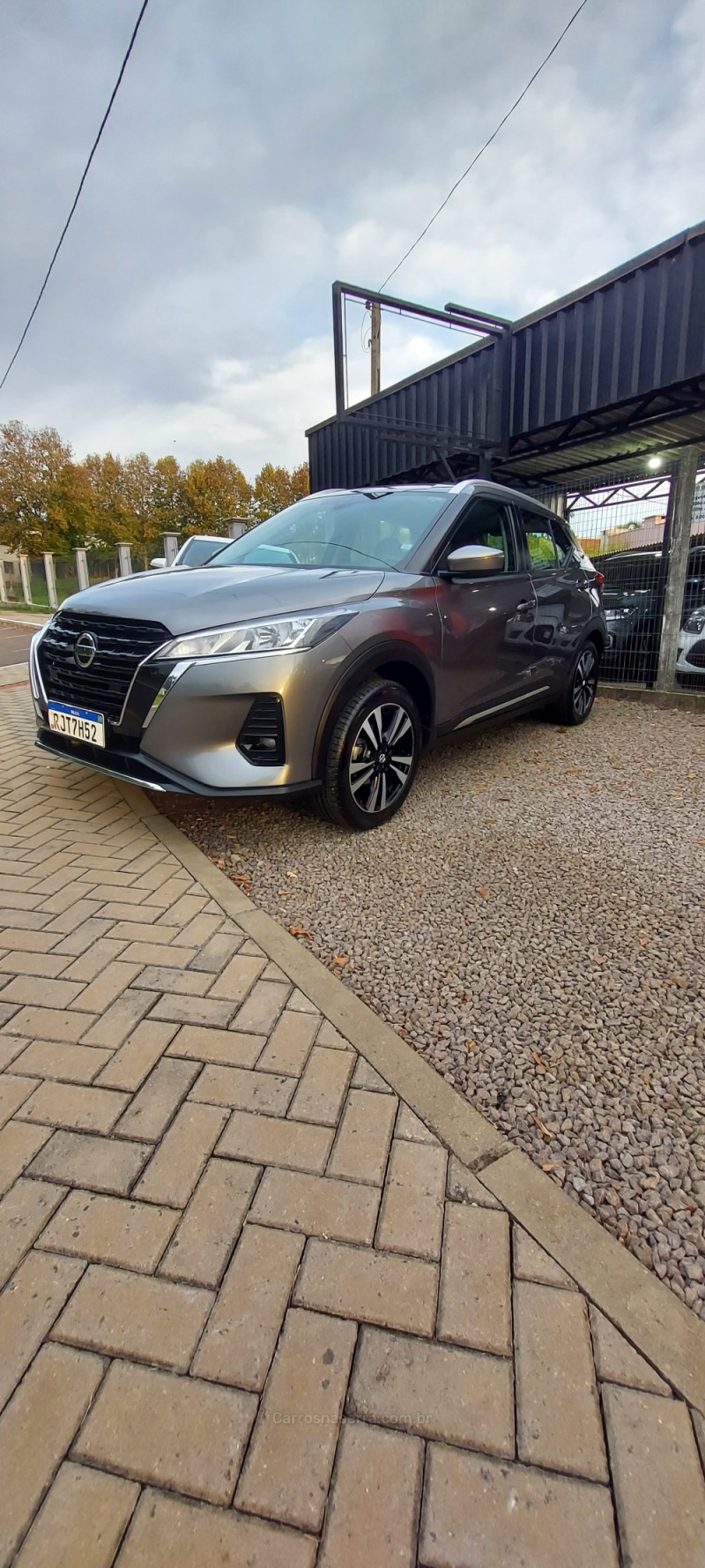 KICKS 1.6 ADVANCE 16V PLUS CVT FLEX 4P AUTOMÁTICO