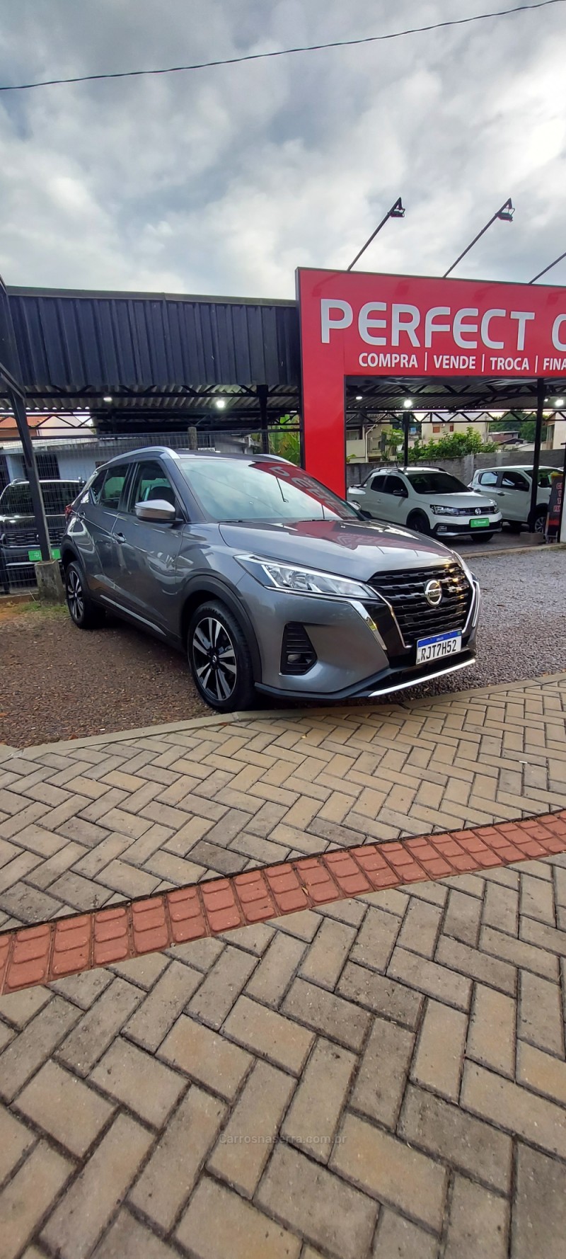 KICKS 1.6 ADVANCE 16V PLUS CVT FLEX 4P AUTOMÁTICO - 2022 - BOM PRINCíPIO