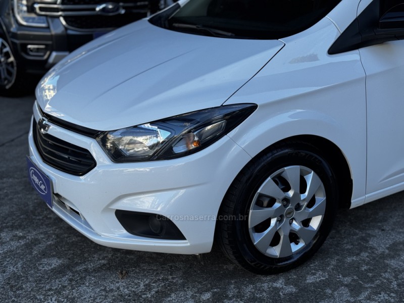 ONIX 1.0 JOY BLACK 8V FLEX 4P MANUAL - 2021 - CAXIAS DO SUL