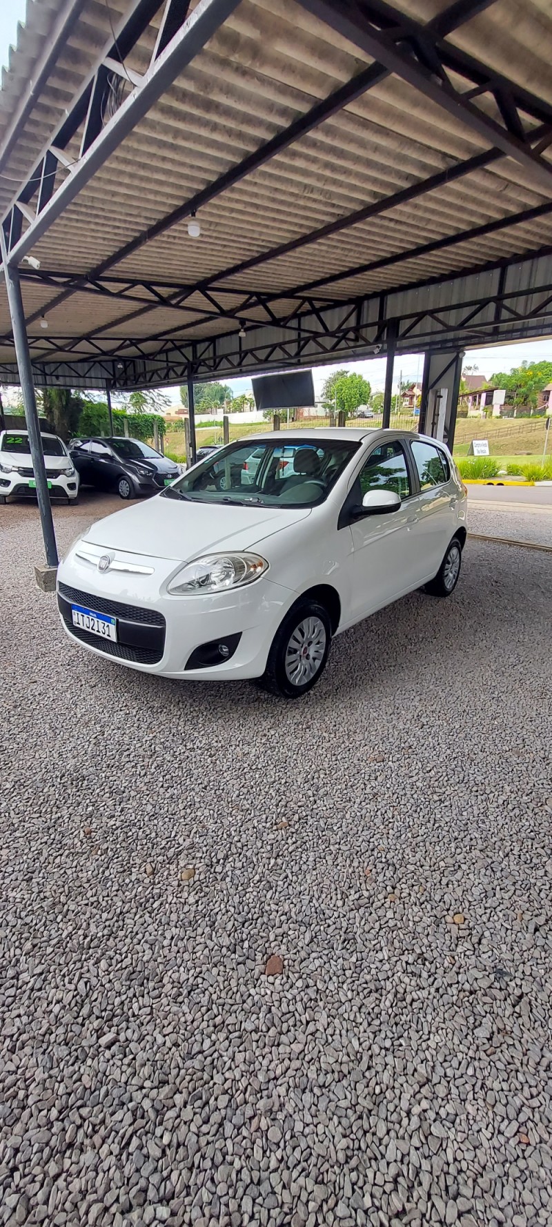 palio 1.4 mpi attractive 8v flex 4p manual 2013 bom principio