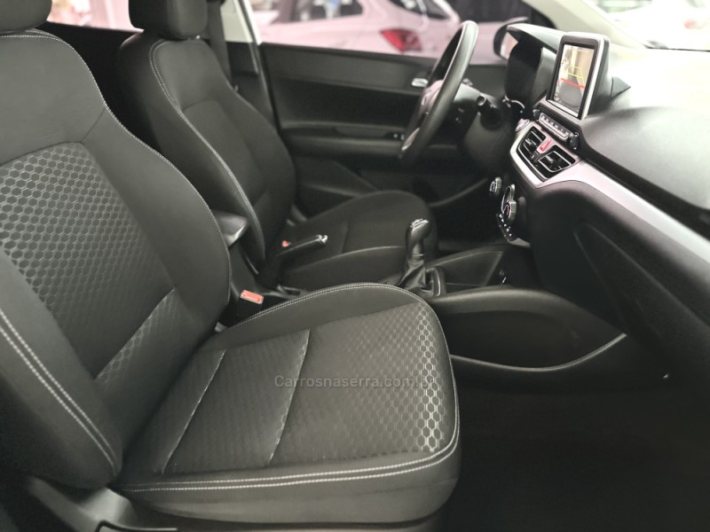 HB20 1.0 PLATINUM 12V TURBO FLEX 4P MANUAL - 2022 - NOVO HAMBURGO