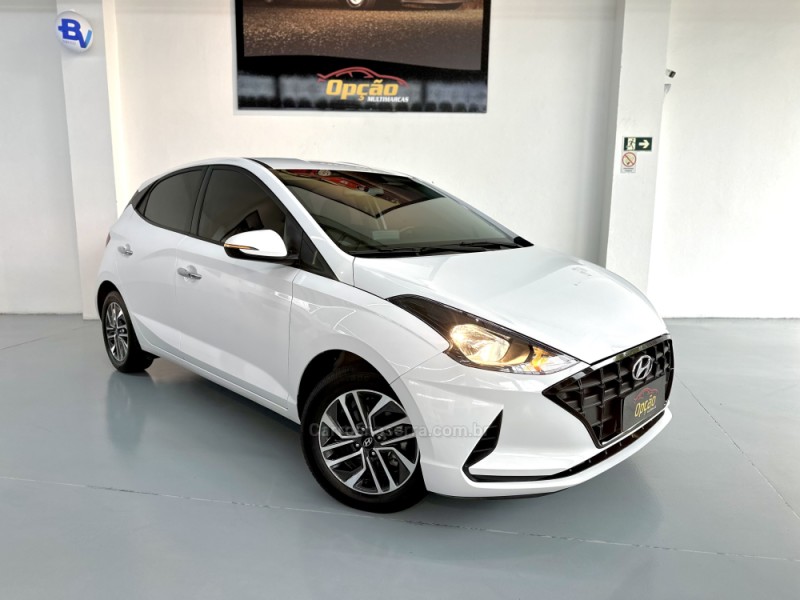 HB20 1.0 PLATINUM 12V TURBO FLEX 4P MANUAL - 2022 - NOVO HAMBURGO