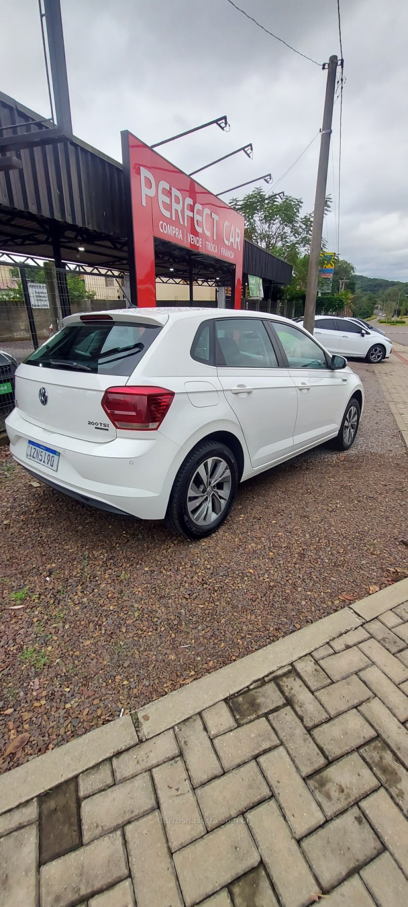 POLO 1.0 200 TSI COMFORTLINE AUTOMÁTICO - 2020 - BOM PRINCíPIO