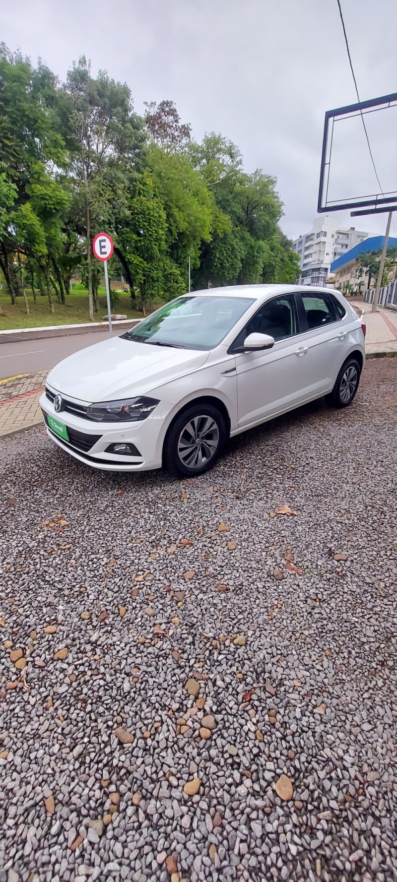 POLO 1.0 200 TSI COMFORTLINE AUTOMÁTICO - 2020 - BOM PRINCíPIO