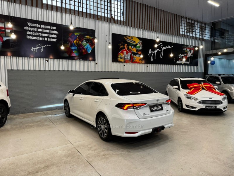COROLLA 2.0 ALTIS PREMIUM 16V FLEX 4P AUTOMÁTICO - 2022 - CAXIAS DO SUL