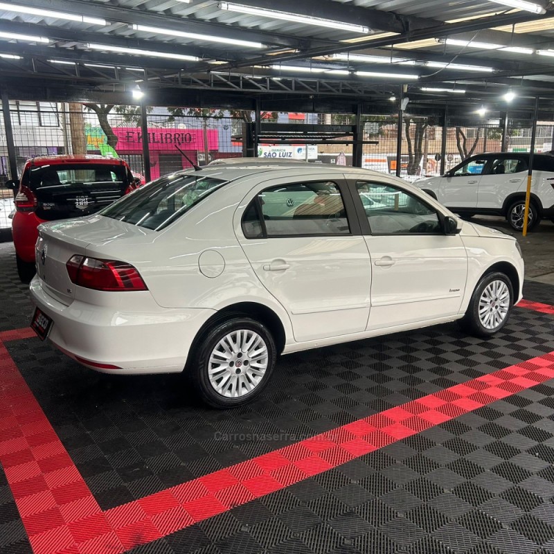 VOYAGE 1.6 MI CITY 8V FLEX 4P MANUAL - 2014 - PASSO FUNDO