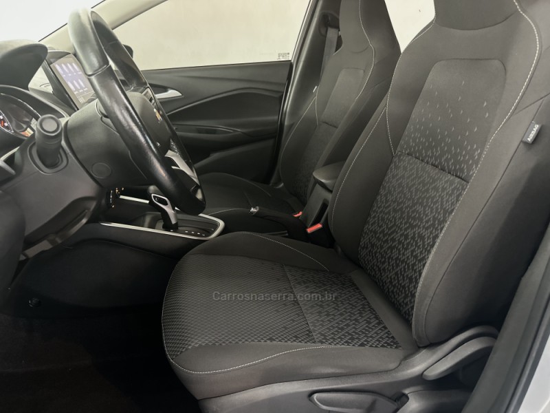 ONIX 1.0	LTZ PLUS 8V TURBO FLEX 4P AUTOMÁTICO - 2022 - NOVO HAMBURGO