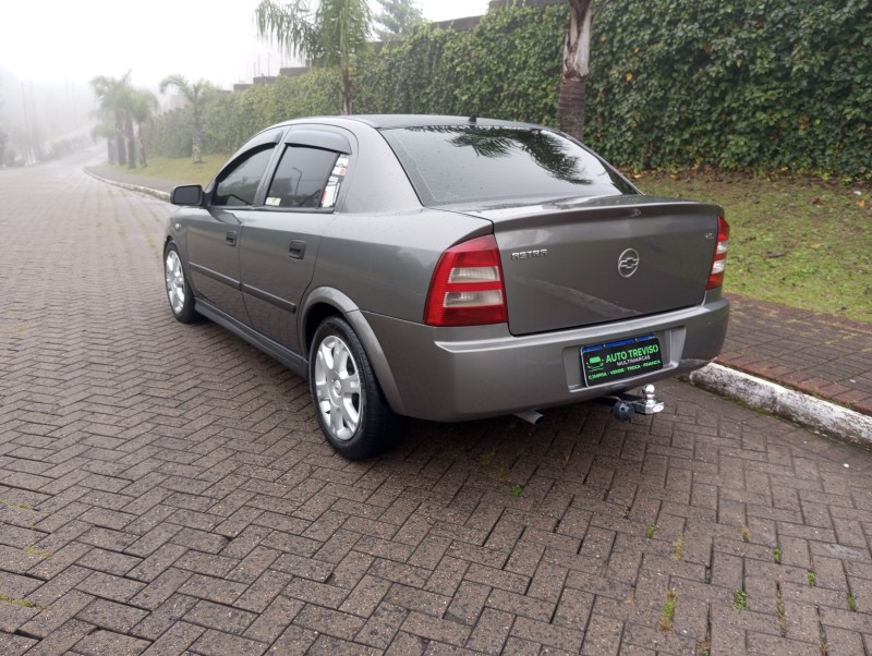 ASTRA 2.0 MPFI 8V FLEX 4P MANUAL - 2004 - CAXIAS DO SUL