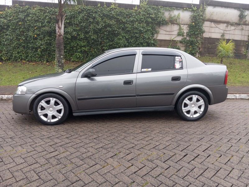 ASTRA 2.0 MPFI 8V FLEX 4P MANUAL - 2004 - CAXIAS DO SUL