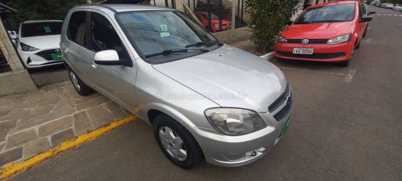 CELTA 1.0 MPFI LT 8V FLEX 4P MANUAL - 2013 - PICADA CAFé