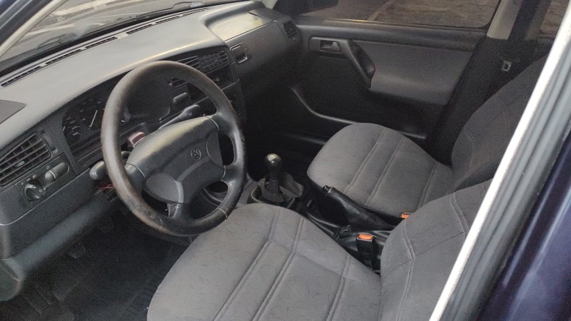 GOLF 1.8 MI GL 8V GASOLINA 4P MANUAL - 1996 - CAXIAS DO SUL