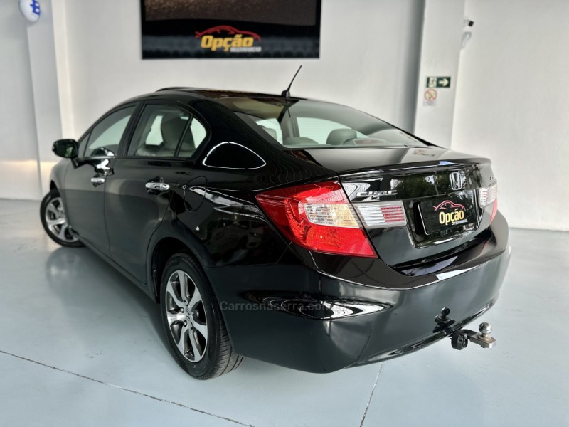 CIVIC 1.8 EXS 16V FLEX 4P AUTOMÁTICO - 2013 - NOVO HAMBURGO
