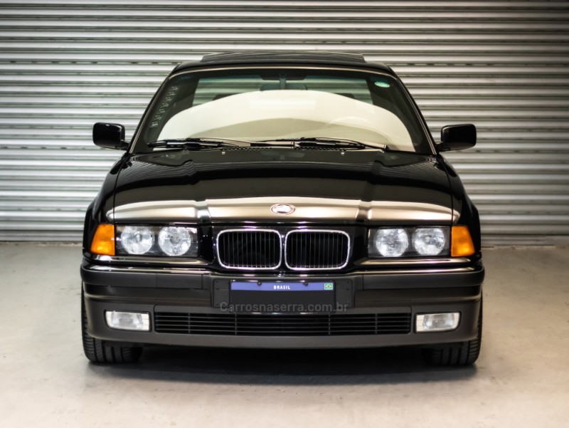 325I 2.5 COUPÉ 24V GASOLINA 2P MANUAL - 1995 - CAXIAS DO SUL