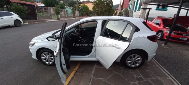 ONIX 1.0 LT 12V TURBO FLEX 4P AUTOMÁTICO - 2020 - PICADA CAFé