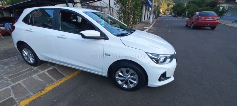 ONIX 1.0 LT 12V TURBO FLEX 4P AUTOMÁTICO - 2020 - PICADA CAFé