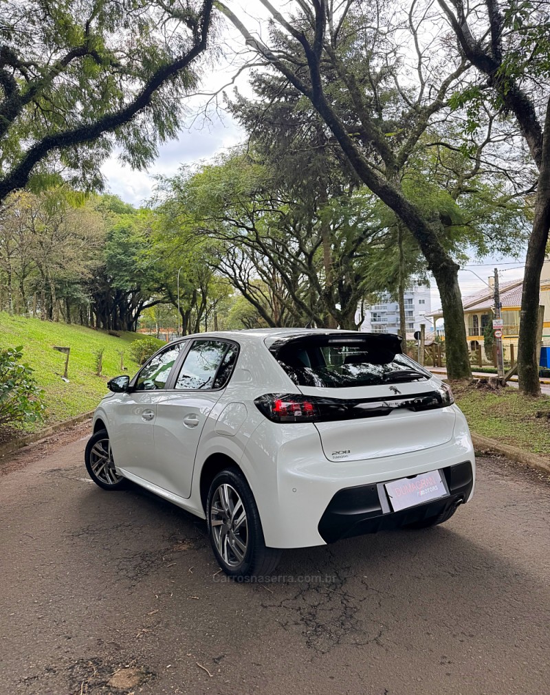208 1.6 GRIFFE 16V FLEX 4P AUTOMÁTICO - 2022 - PASSO FUNDO
