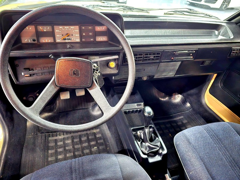 GOL 1.6 BX 12V GASOLINA 2P MANUAL - 1984 - CAXIAS DO SUL