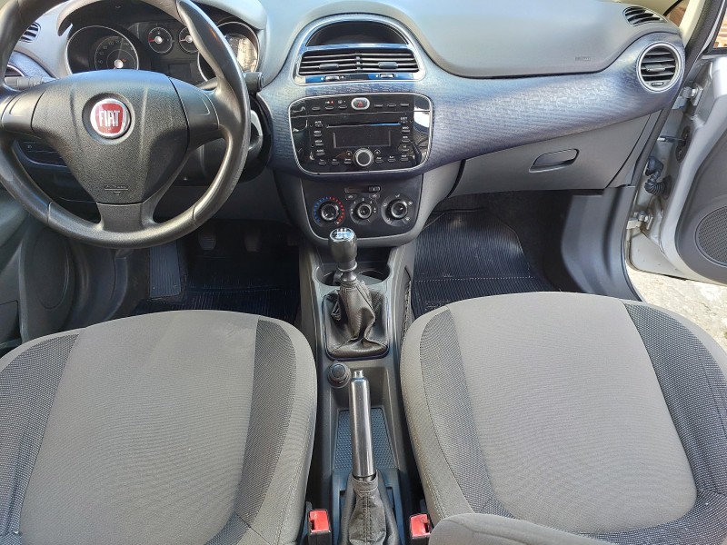 PUNTO 1.4 ATTRACTIVE ITALIA 8V FLEX 4P MANUAL - 2013 - BENTO GONçALVES