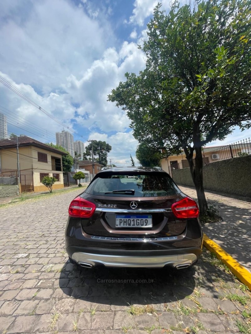 GLA 200 1.6 CGI ADVANCE 16V TURBO FLEX 4P AUTOMÁTICO - 2016 - CAXIAS DO SUL