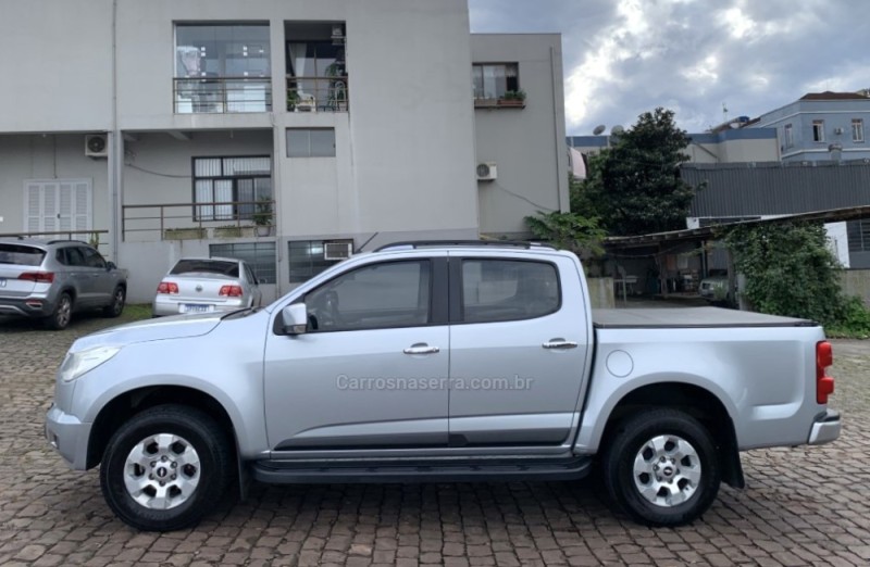 S10 2.8 LT 4X2 CD 16V TURBO DIESEL 4P MANUAL - 2013 - GUAPORé